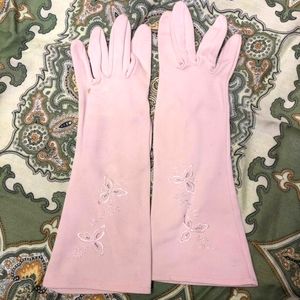Vintage Pale Pink Embroidered Gloves